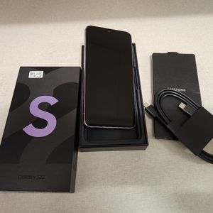 Samsung Galaxy  S22